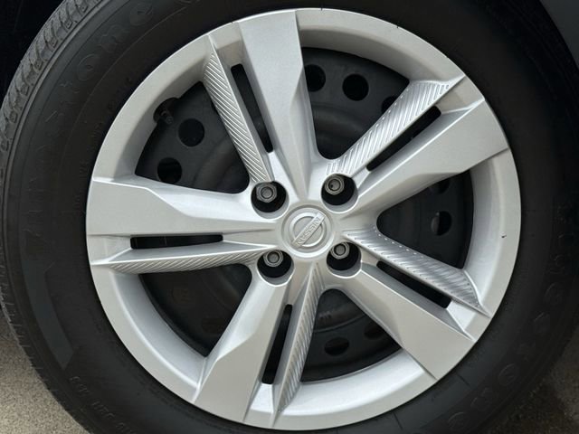 Used 2024 Nissan Kicks S w/ Interior Electronics Package FWD image 9