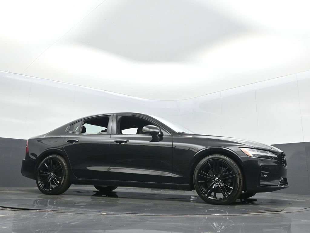 Used 2024 Volvo S60 B5 Plus w/ Climate Package AWD/4WD image 29