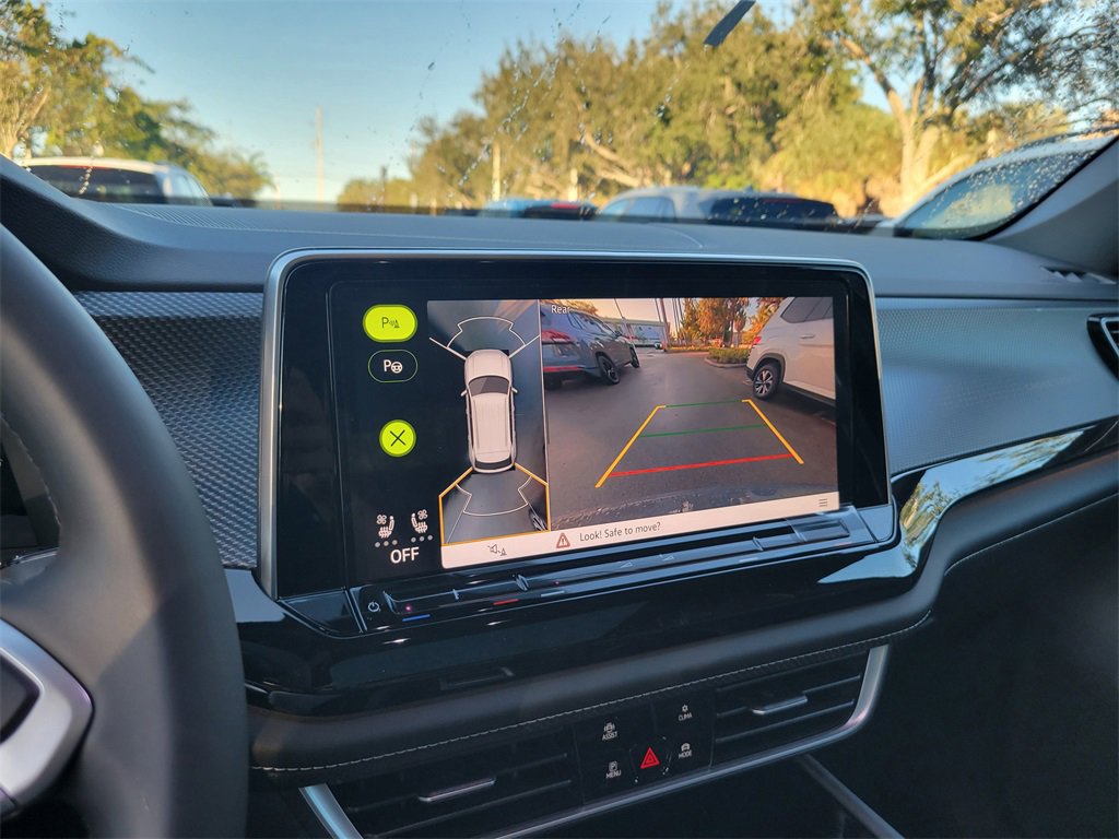 New 2026 Volkswagen Atlas Cross Sport SEL Premium R-Line image 11