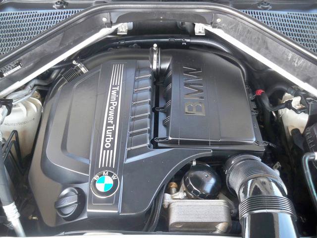 Used 2014 BMW X6 xDrive35i image 9