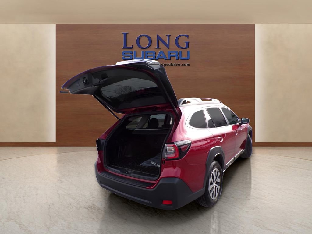 Certified 2025 Subaru Outback Premium image 15