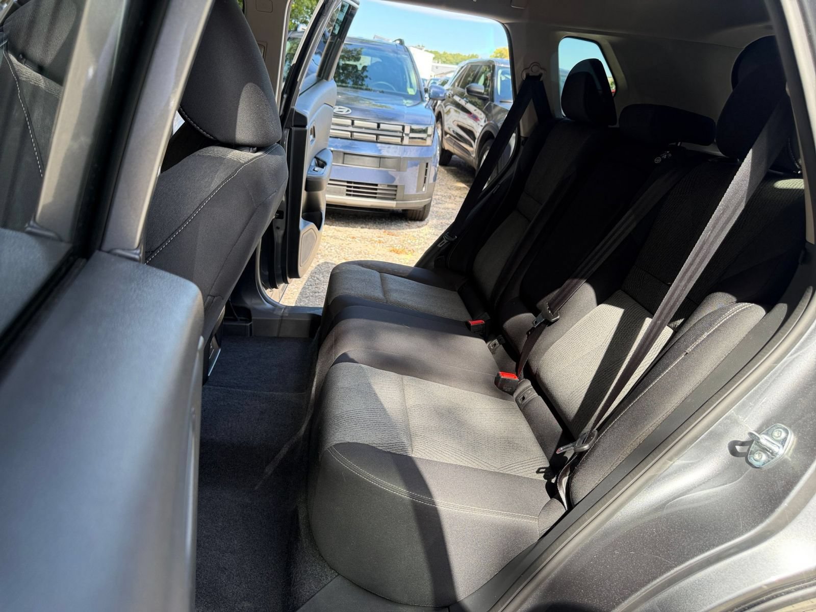Used 2026 Nissan Rogue SV AWD/4WD image 39
