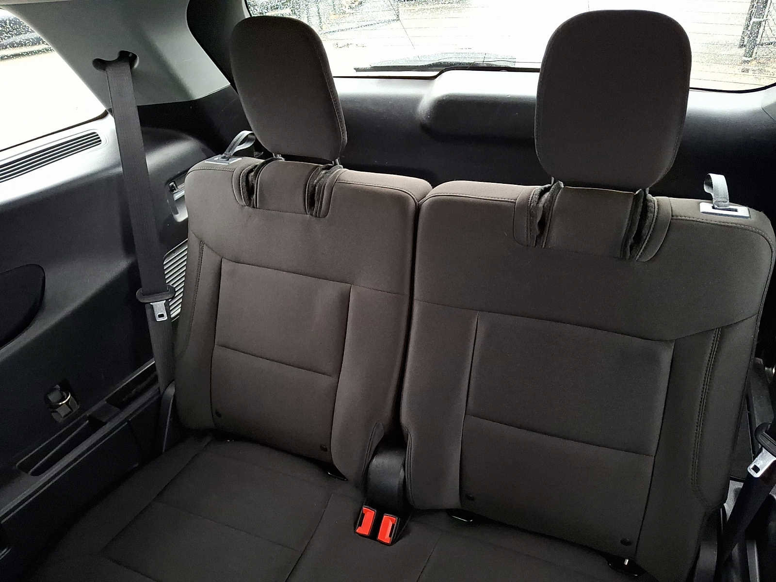 Used 2021 Ford Explorer XLT image 11