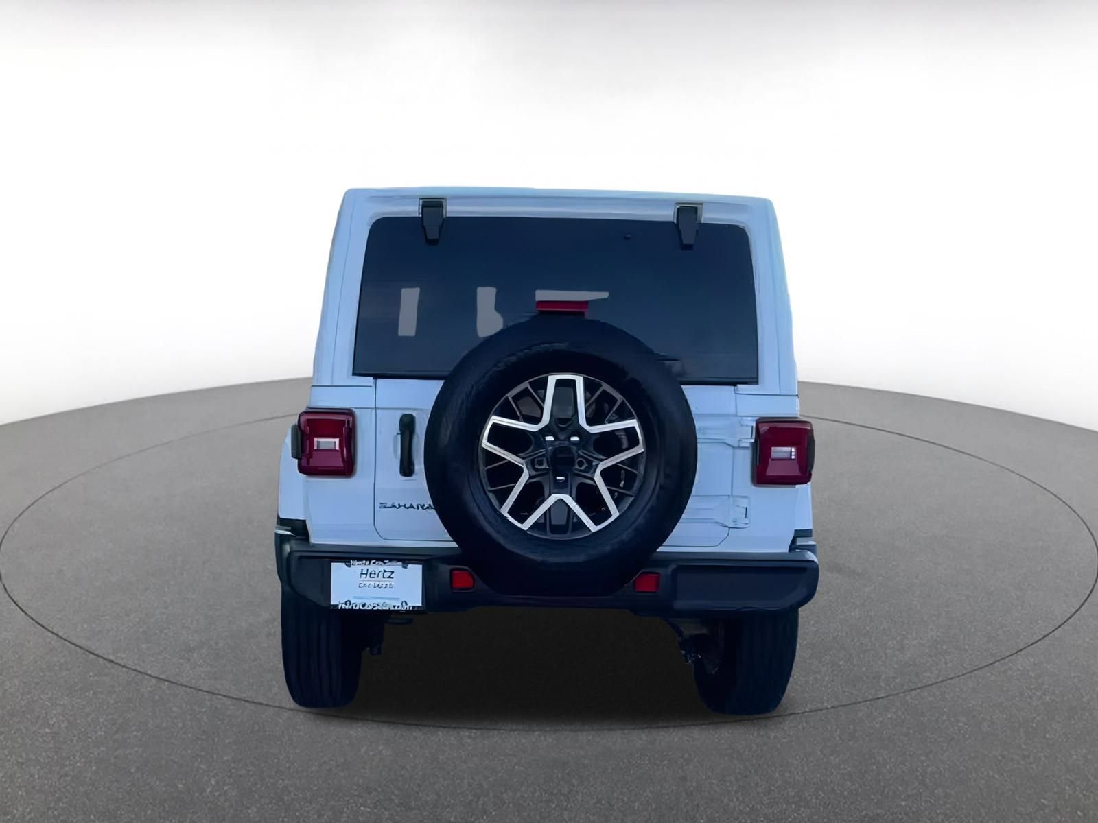 Used 2025 Jeep Wrangler Sahara image 10