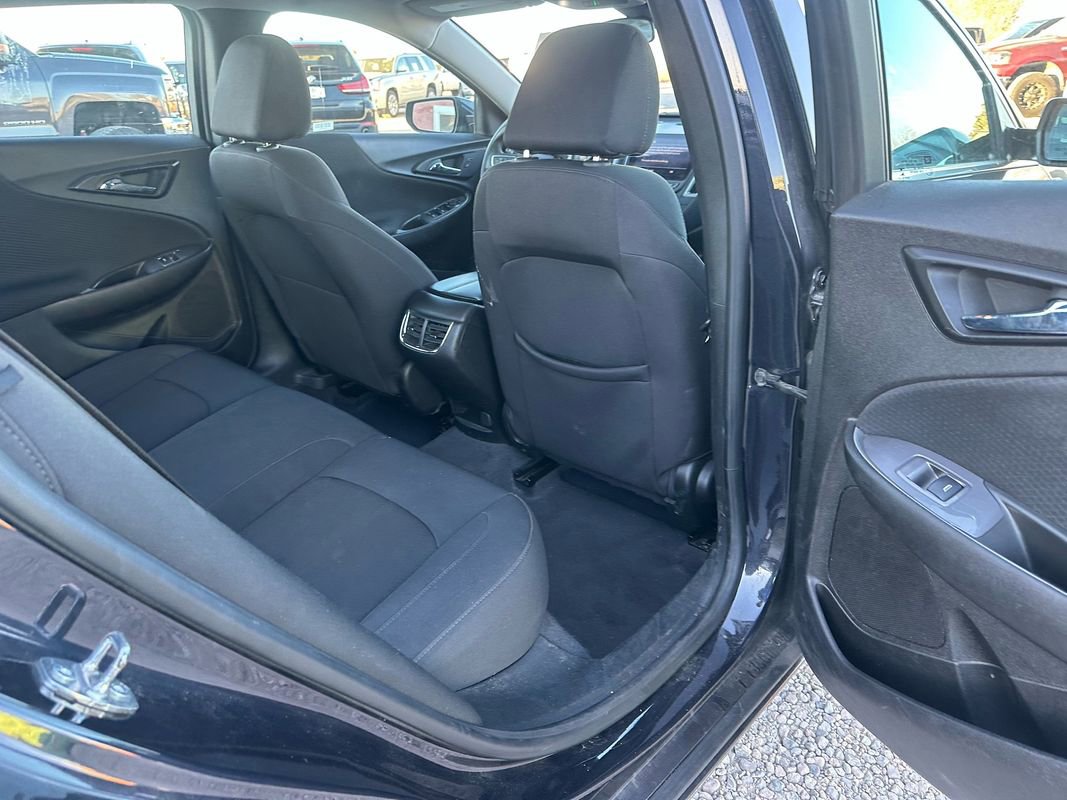 Used 2023 Chevrolet Malibu LT image 23