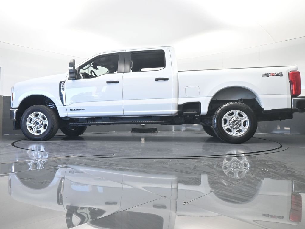 Used 2025 Ford F250 XLT image 61