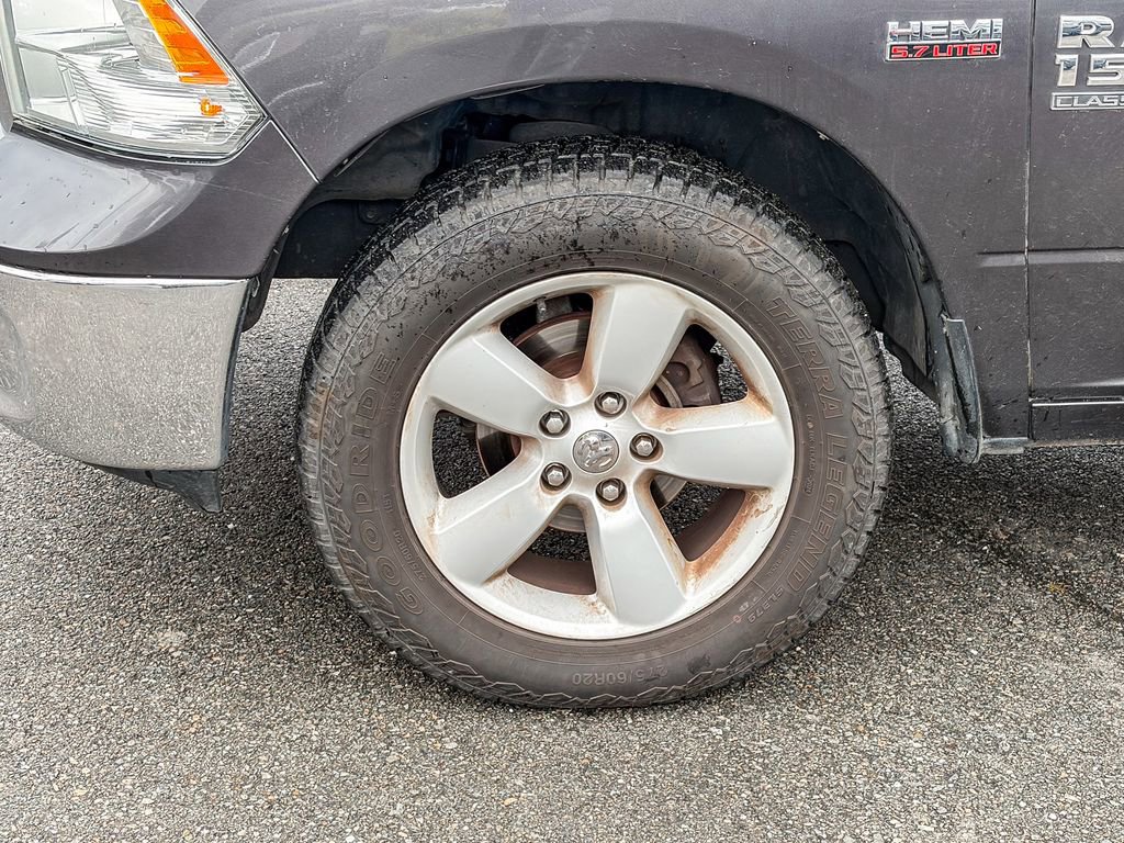 Used 2019 RAM 1500 Classic SLT image 7