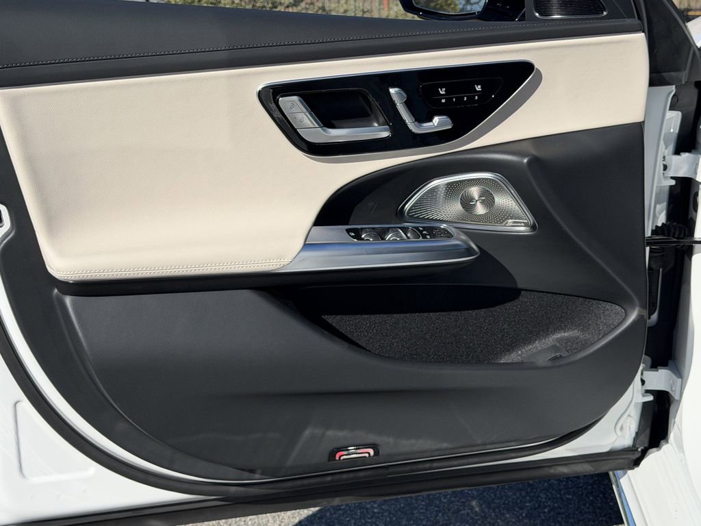 New 2026 Mercedes-Benz E 450 4MATIC Sedan image 16
