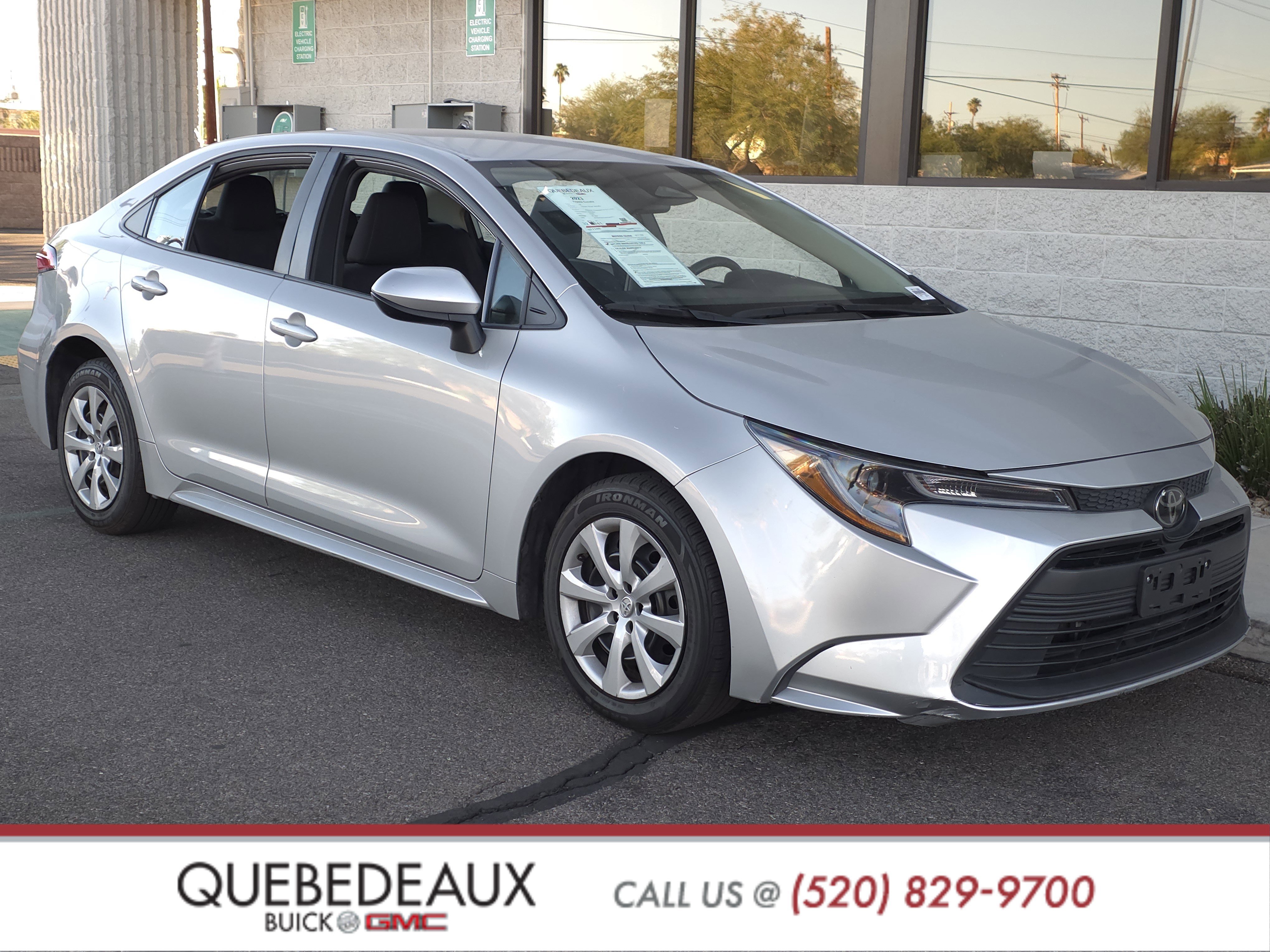 Used 2023 Toyota Corolla LE image 1