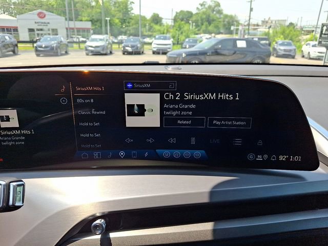 New 2026 Cadillac Vistiq Sport w/ LPO, Floor Liner Package image 10