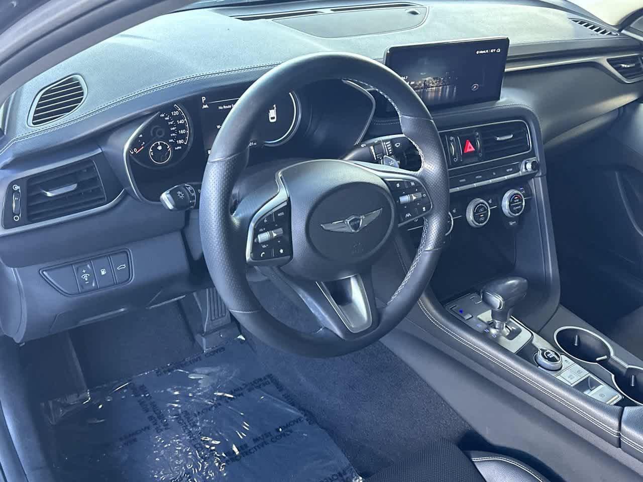 Used 2023 Genesis G70 2.0T RWD image 13