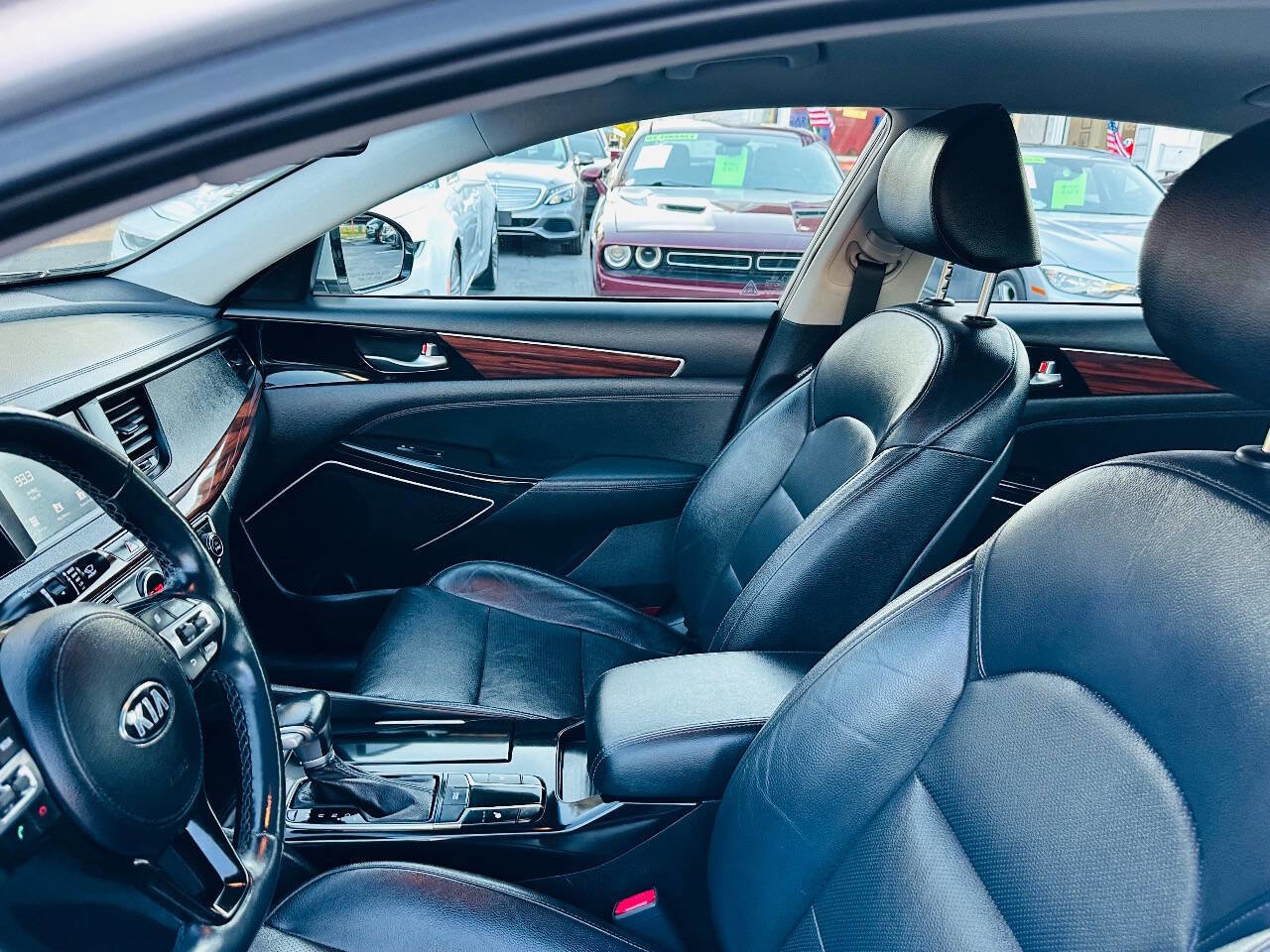 Used 2018 Kia Cadenza Premium image 14