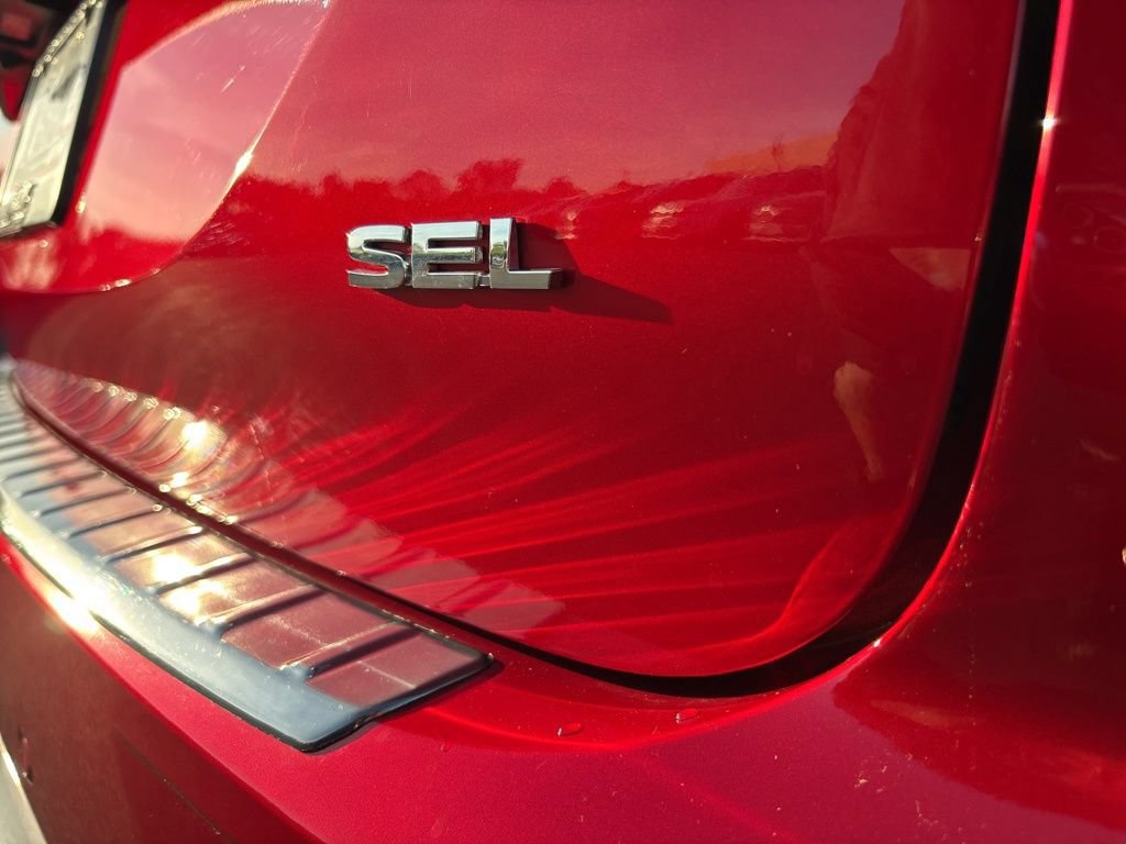 Used 2025 Mitsubishi Outlander SEL AWD/4WD image 17