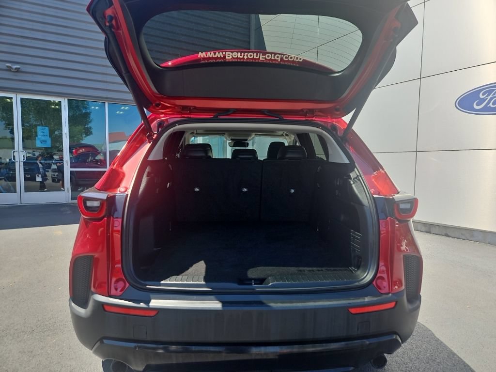 Used 2025 MAZDA CX-50 AWD 2.5 Hybrid w/ Premium Pkg image 9
