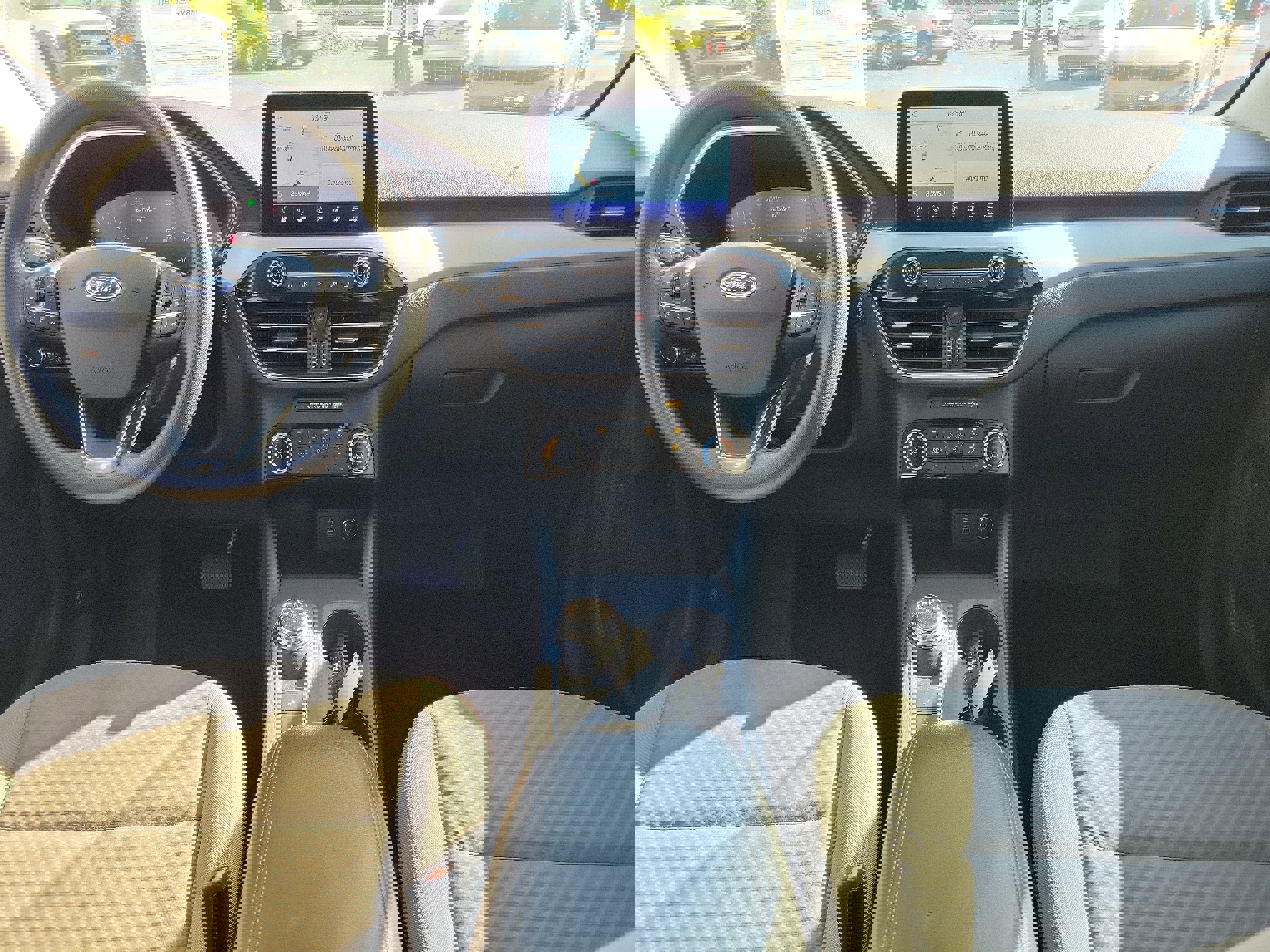 Used 2021 Ford Escape SE image 9