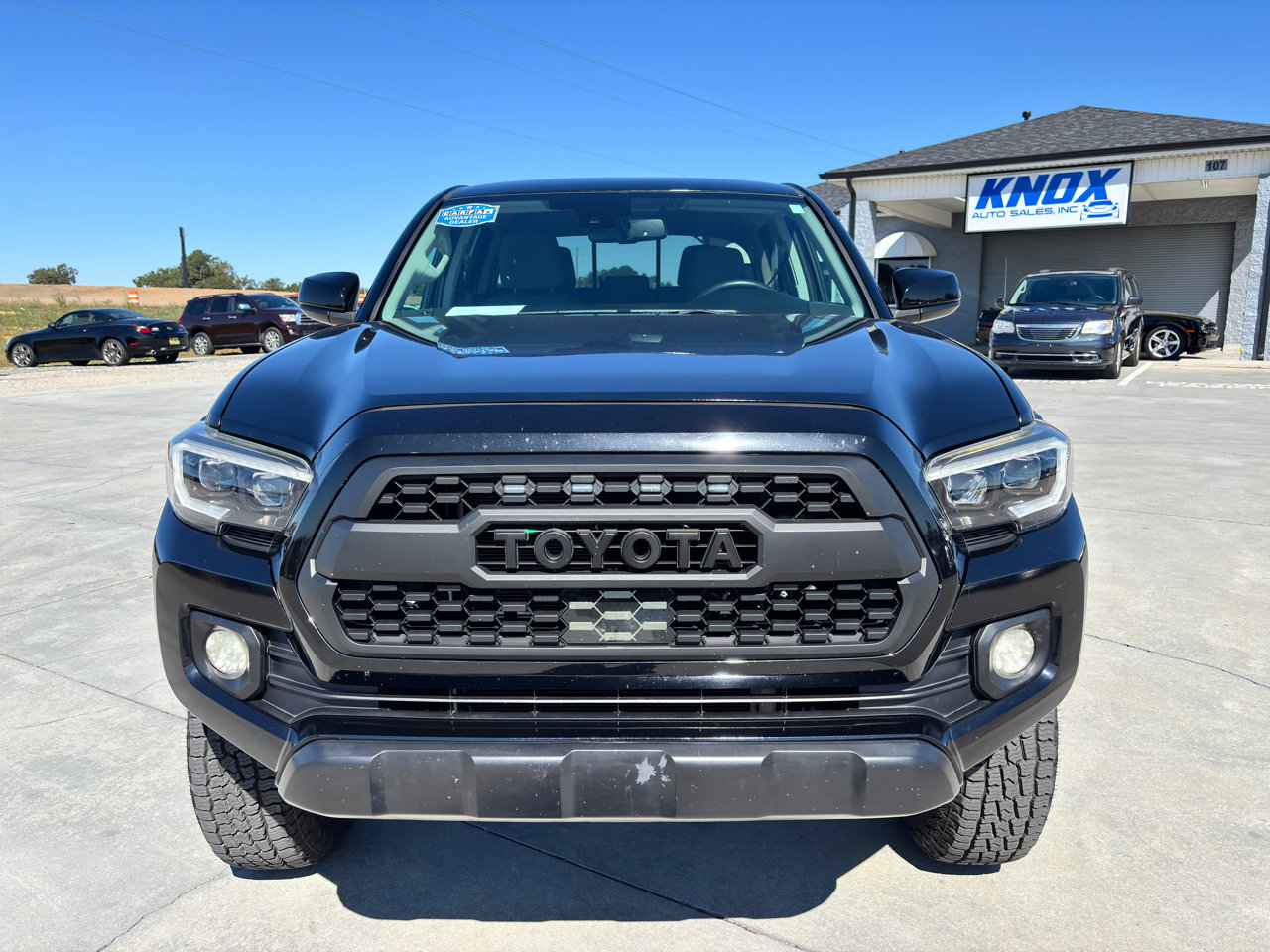 Used 2018 Toyota Tacoma SR5 image 10