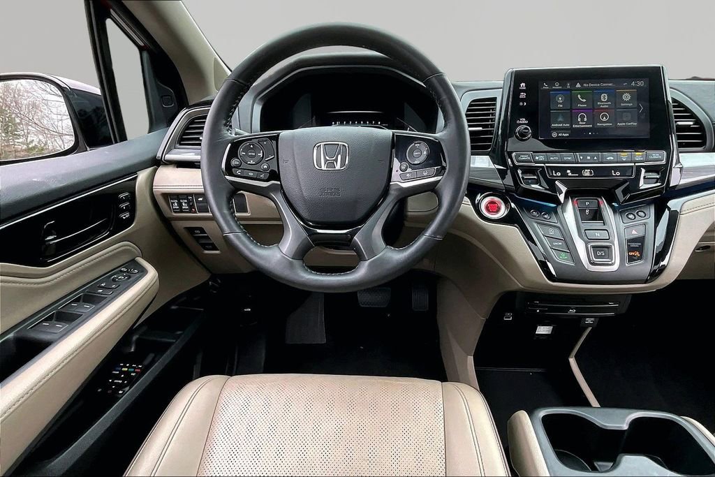 Used 2024 Honda Odyssey Elite image 9