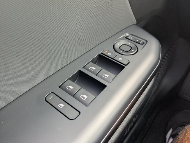 New 2026 Kia Sorento S FWD image 22