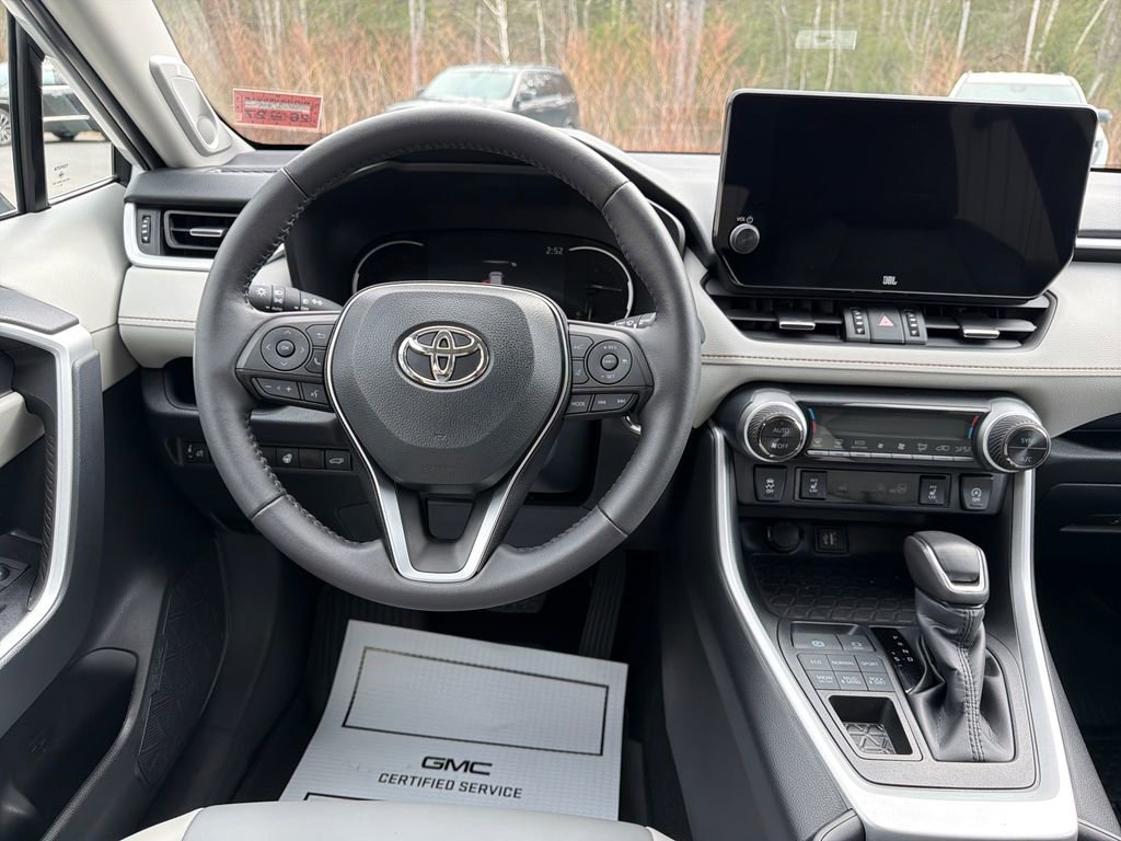 Used 2025 Toyota RAV4 XLE Premium w/ Weather Package AWD/4WD image 18