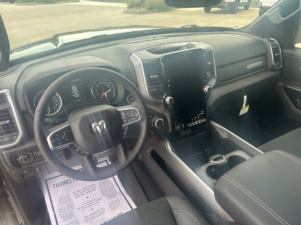 New 2026 RAM 1500 Big Horn AWD/4WD image 13