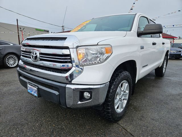 Used 2017 Toyota Tundra SR5 w/ SR5 Upgrade Package image 7