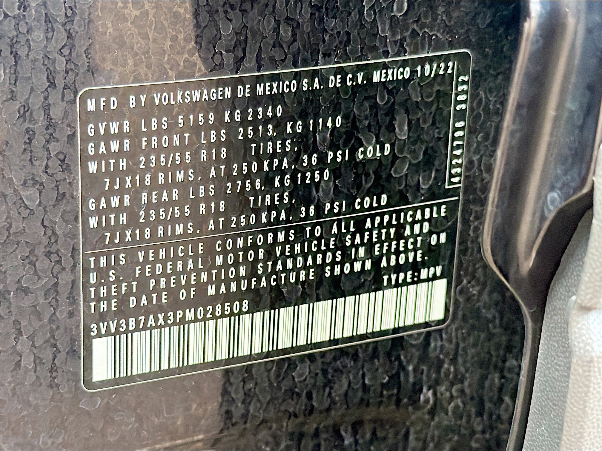 Used 2023 Volkswagen Tiguan SE image 41