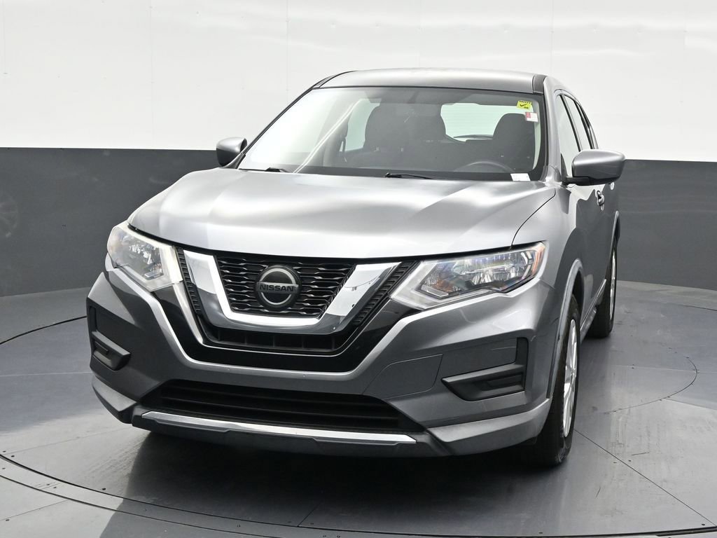 Used 2018 Nissan Rogue S image 9