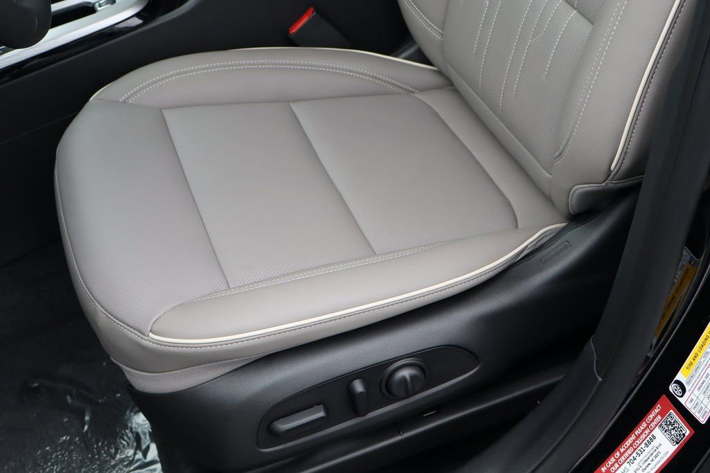 New 2026 Buick Envista Avenir image 11