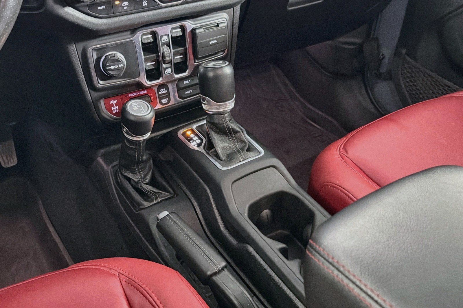 Used 2024 Jeep Wrangler Unlimited Rubicon 392 AWD/4WD image 6