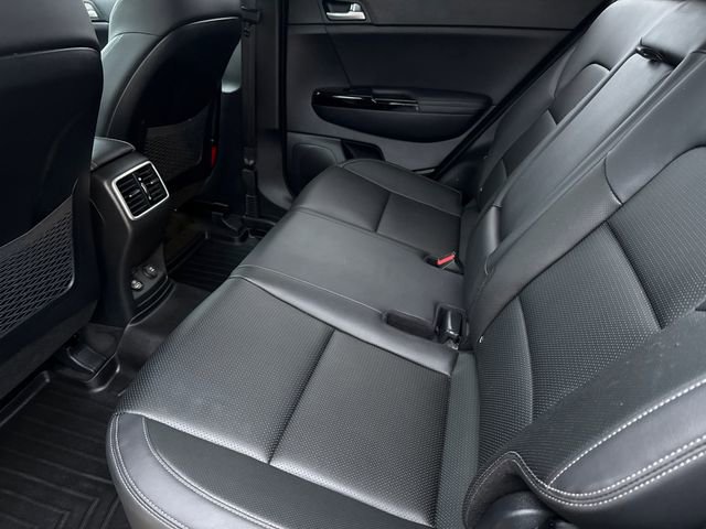 Used 2022 Kia Sportage EX image 18