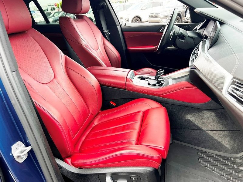 Used 2022 BMW X6 xDrive40i w/ M Sport Package AWD/4WD image 19