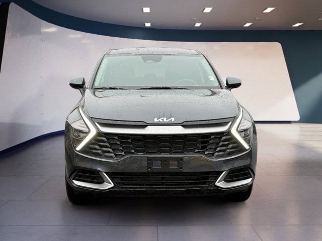 Certified 2023 Kia Sportage LX AWD/4WD image 8