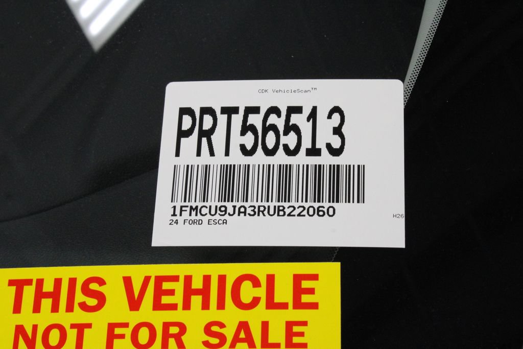 Certified 2024 Ford Escape Platinum AWD/4WD image 33