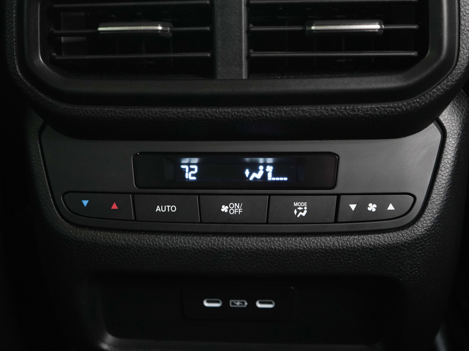 Used 2024 Honda Pilot EX-L image 17