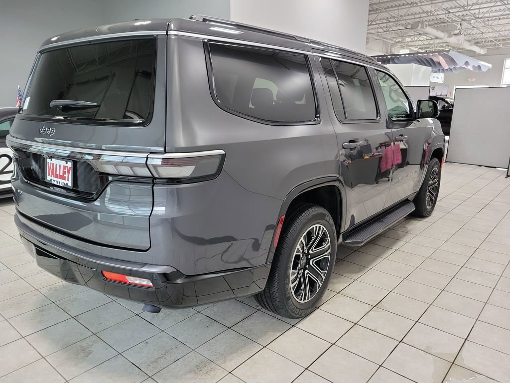 New 2026 Jeep Grand Wagoneer 4WD image 6