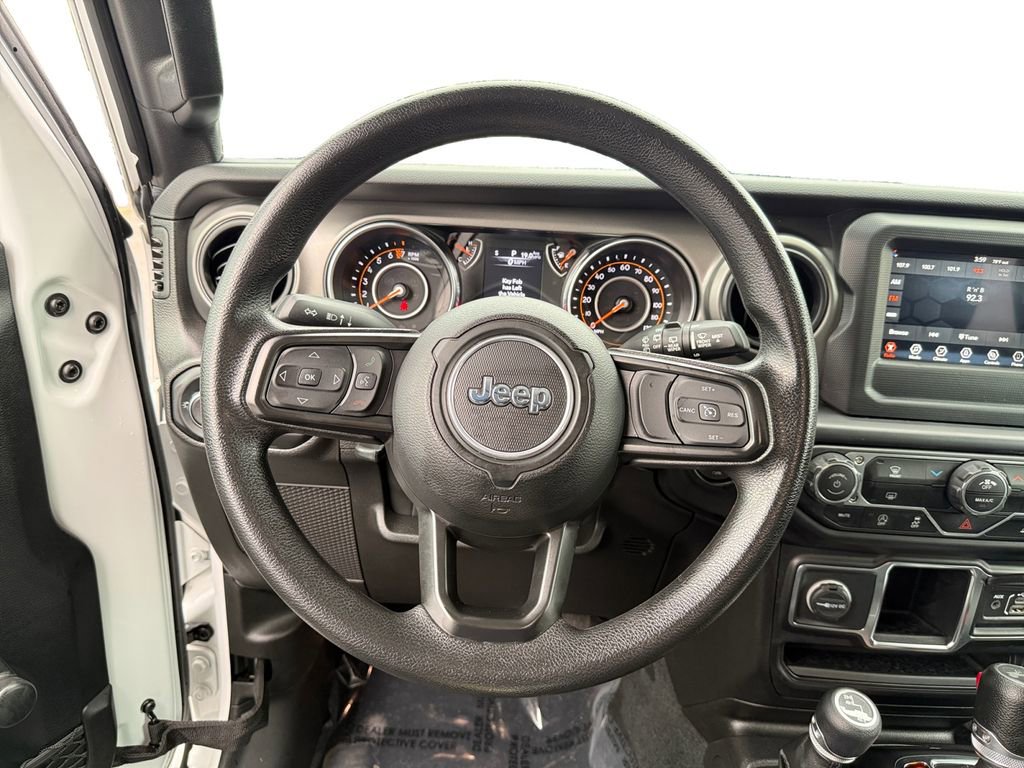 Used 2022 Jeep Wrangler Unlimited Sport image 12