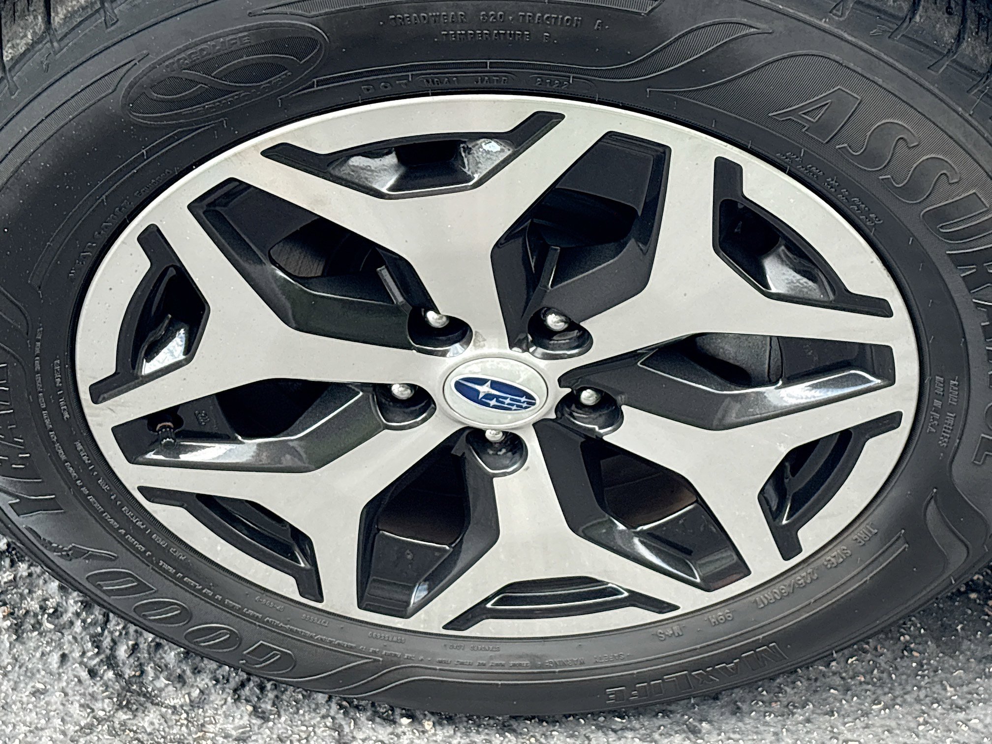 Used 2019 Subaru Forester Premium image 32