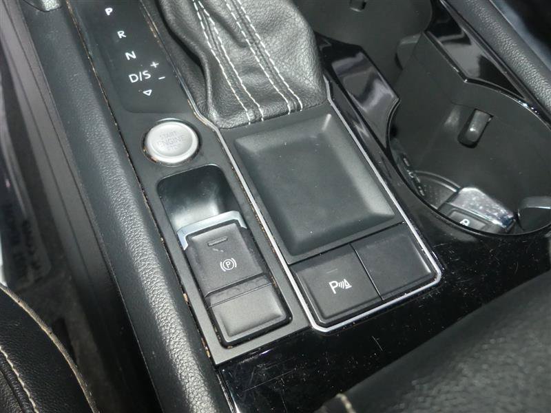 Used 2022 Volkswagen Atlas SE w/ Panoramic Sunroof Package FWD image 40
