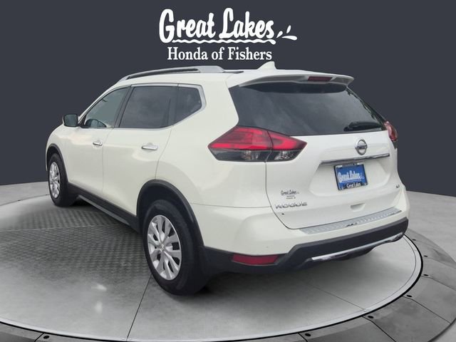 Used 2017 Nissan Rogue S w/ S Appearance Package AWD/4WD image 3