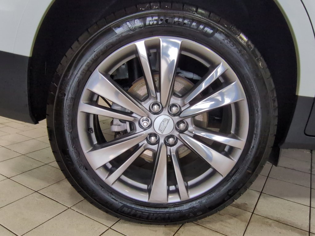 Used 2024 Cadillac XT5 Premium Luxury w/ LPO, Floor Liner Package AWD/4WD image 26