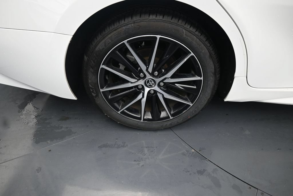 Used 2024 Toyota Camry SE FWD image 10