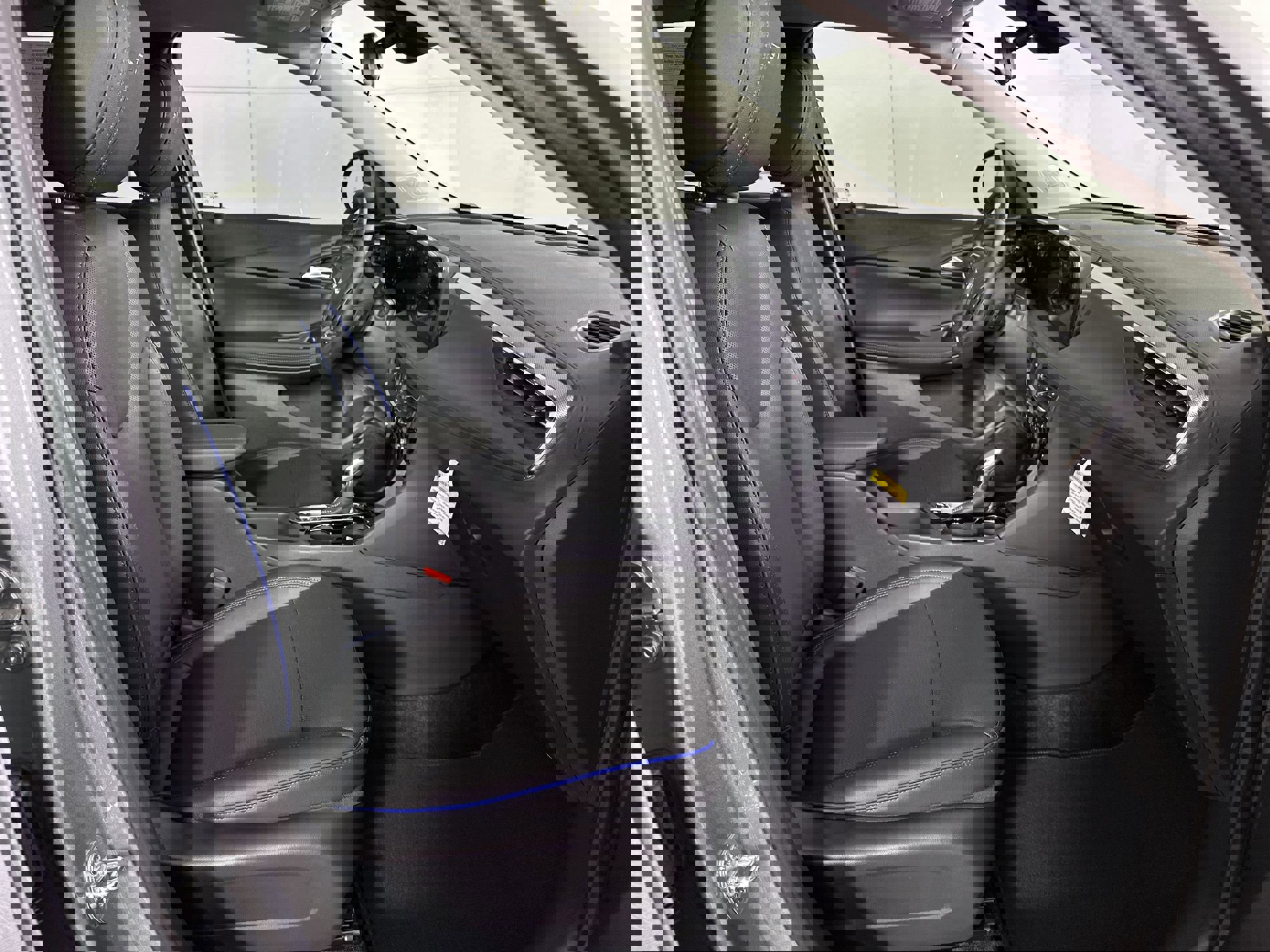 Used 2025 Buick Encore GX Sport Touring w/ Advanced Technology Package image 65