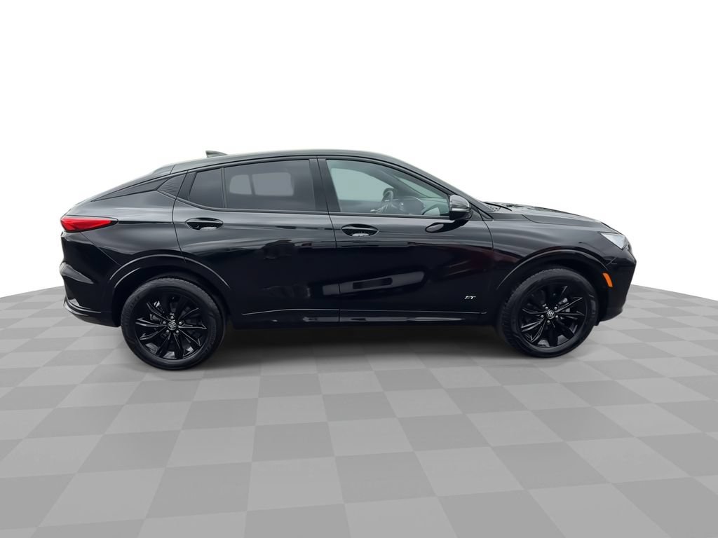 Certified 2025 Buick Envista Sport Touring FWD image 9