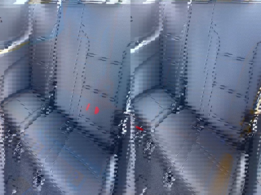 New 2026 Chevrolet Traverse LT image 25