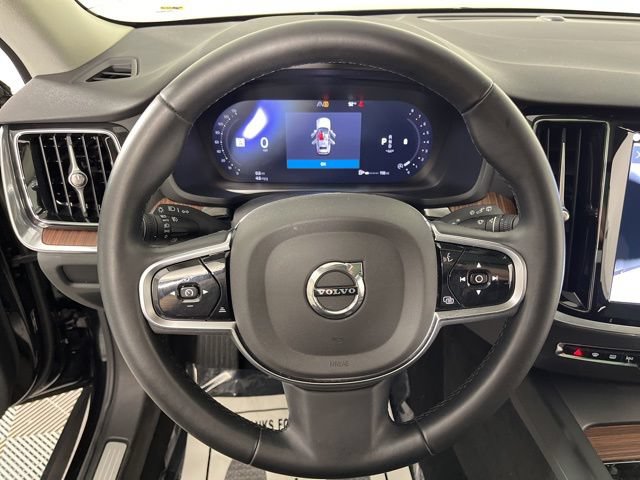 Used 2025 Volvo V60 B5 Cross Country Plus AWD/4WD image 21