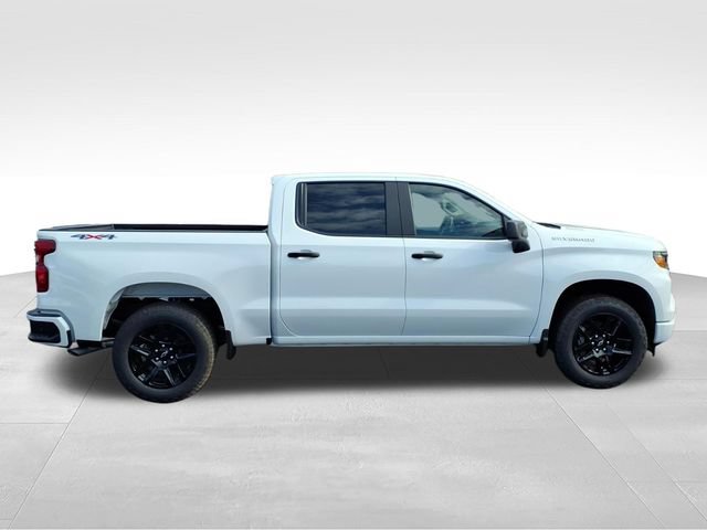 New 2026 Chevrolet Silverado 1500 Custom w/ Turbomax Blackout Package AWD/4WD image 2