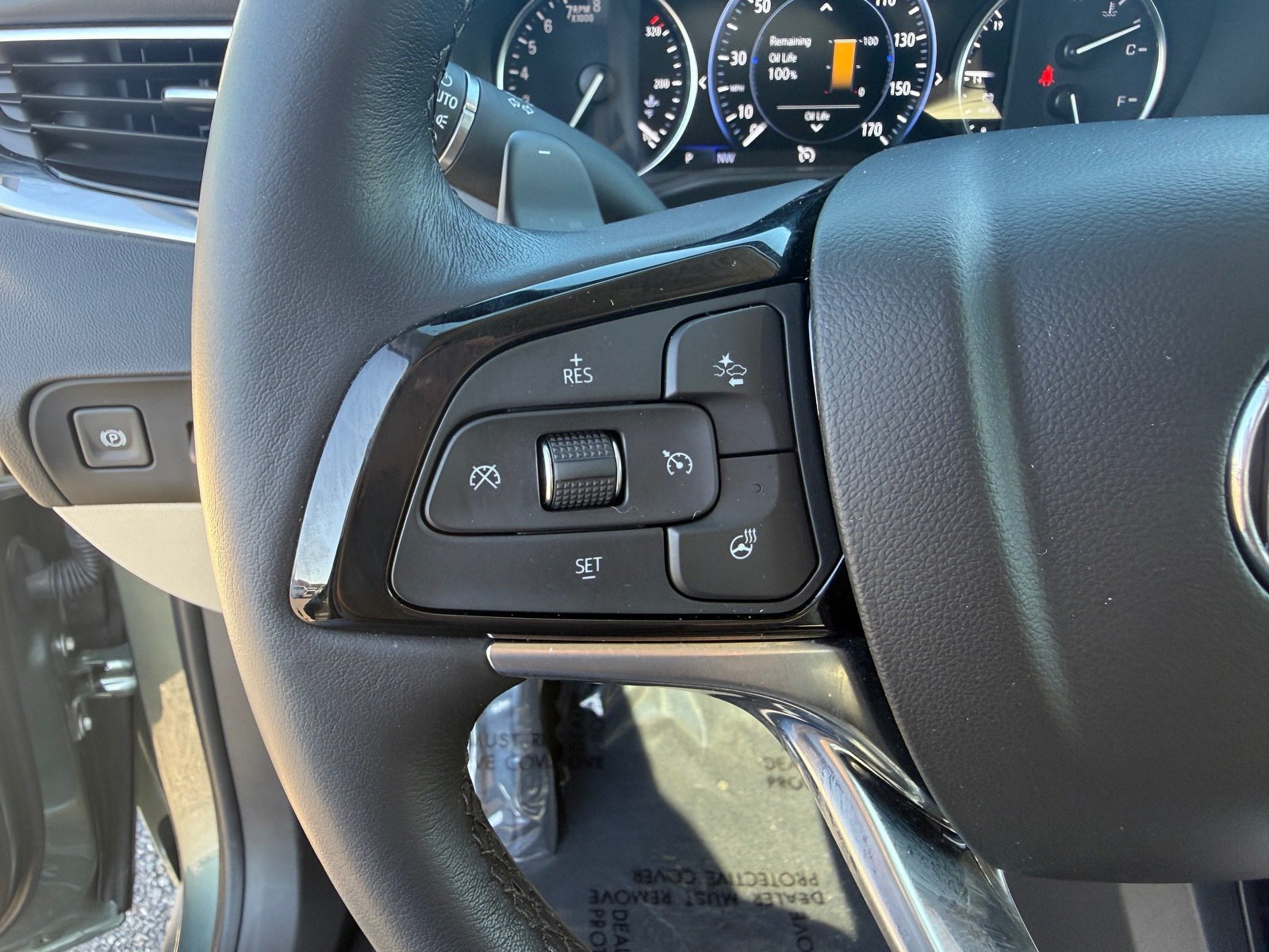 Used 2023 Buick Enclave Avenir w/ Avenir Technology Package AWD/4WD image 14