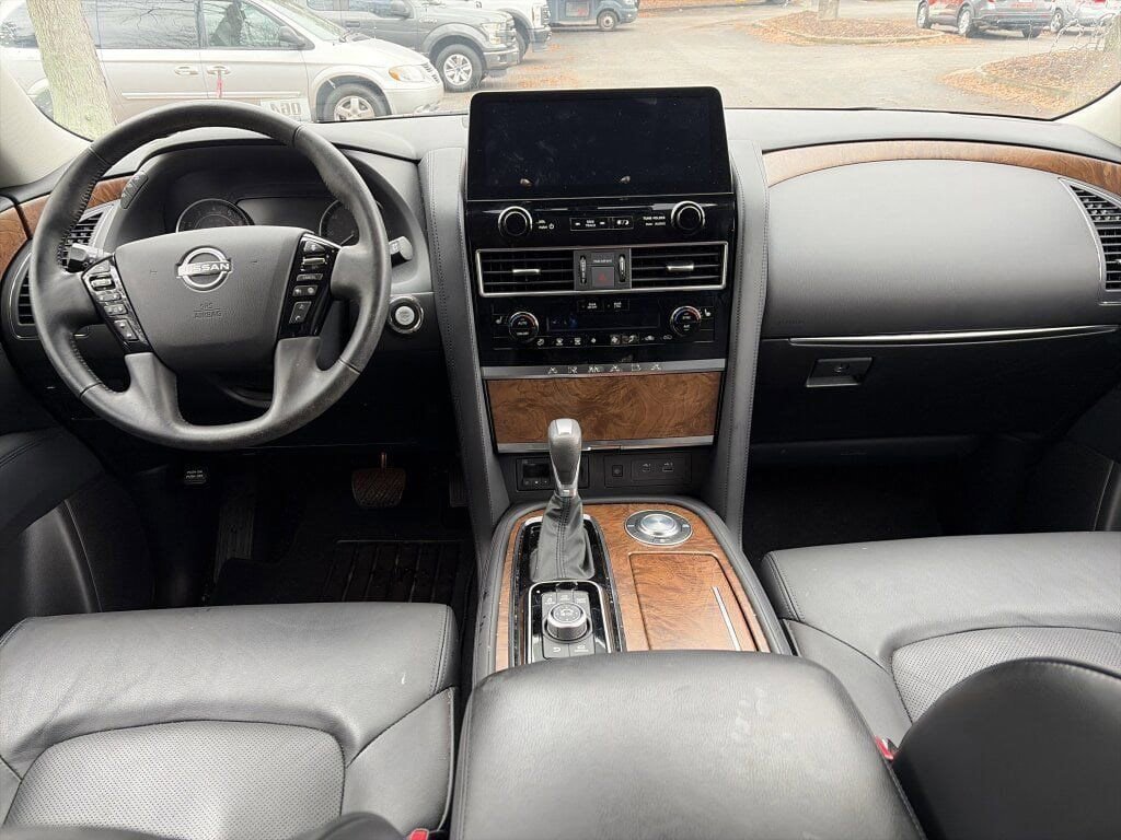 Certified 2024 Nissan Armada SL w/ Captain's Chairs Package image 15