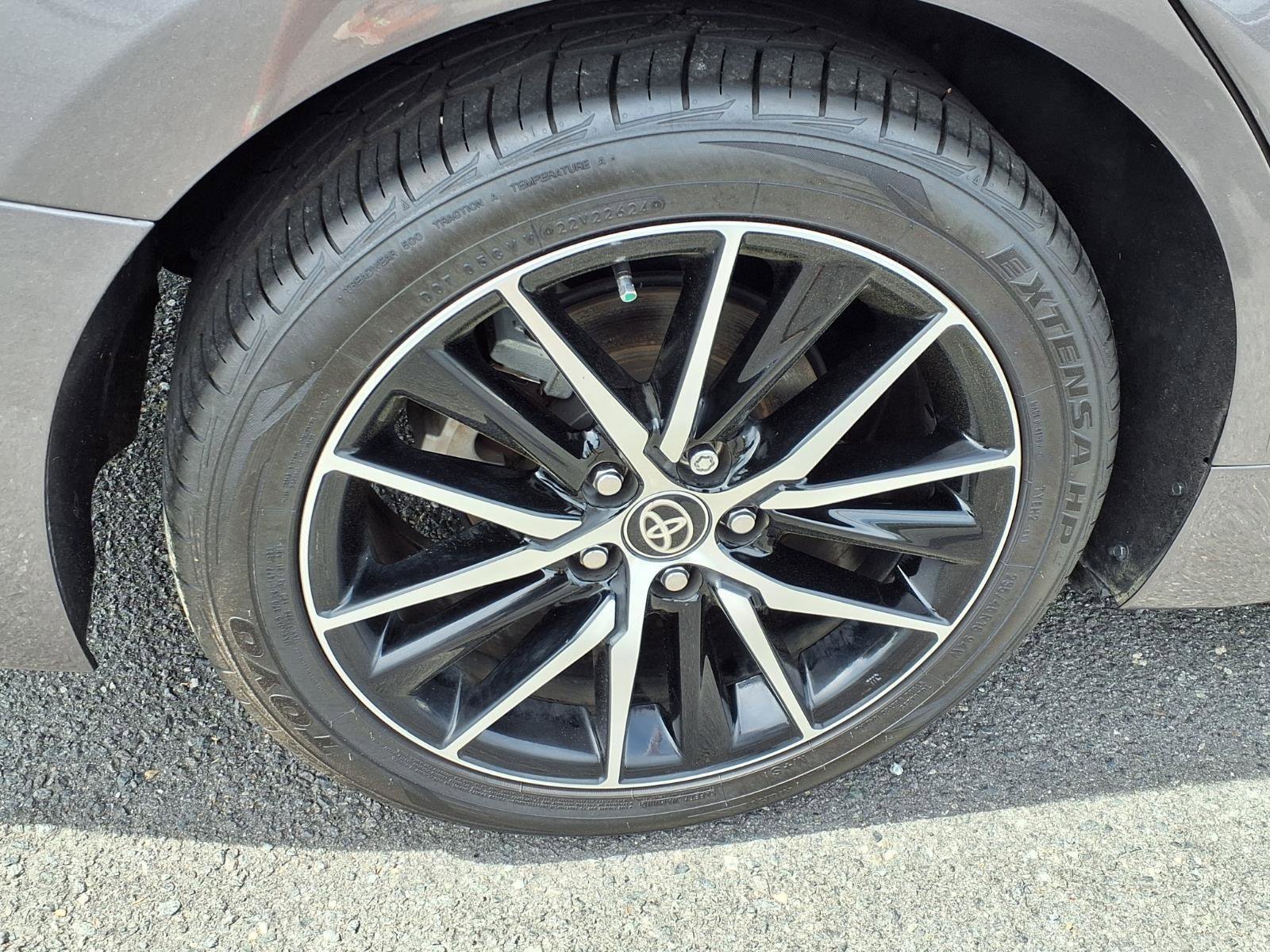 Used 2024 Toyota Camry SE FWD image 10