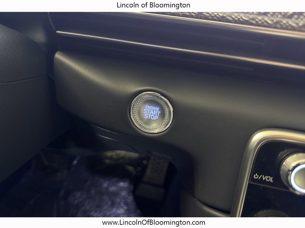 Used 2025 Genesis GV80 3.5T e-SC image 40